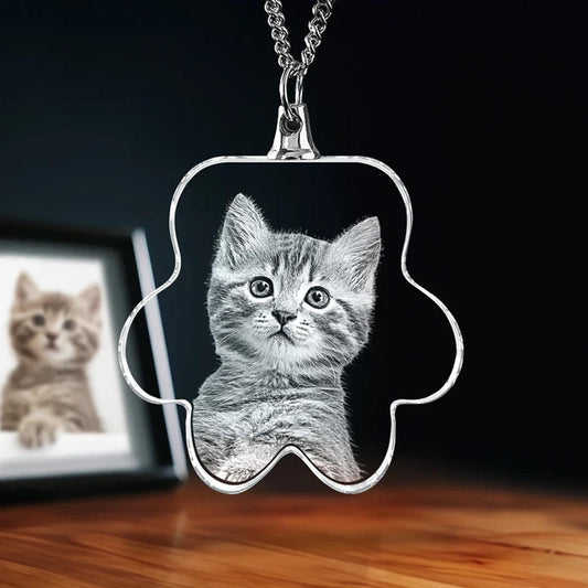 3D Laser Gifts® Photo Crystal Necklace Paw